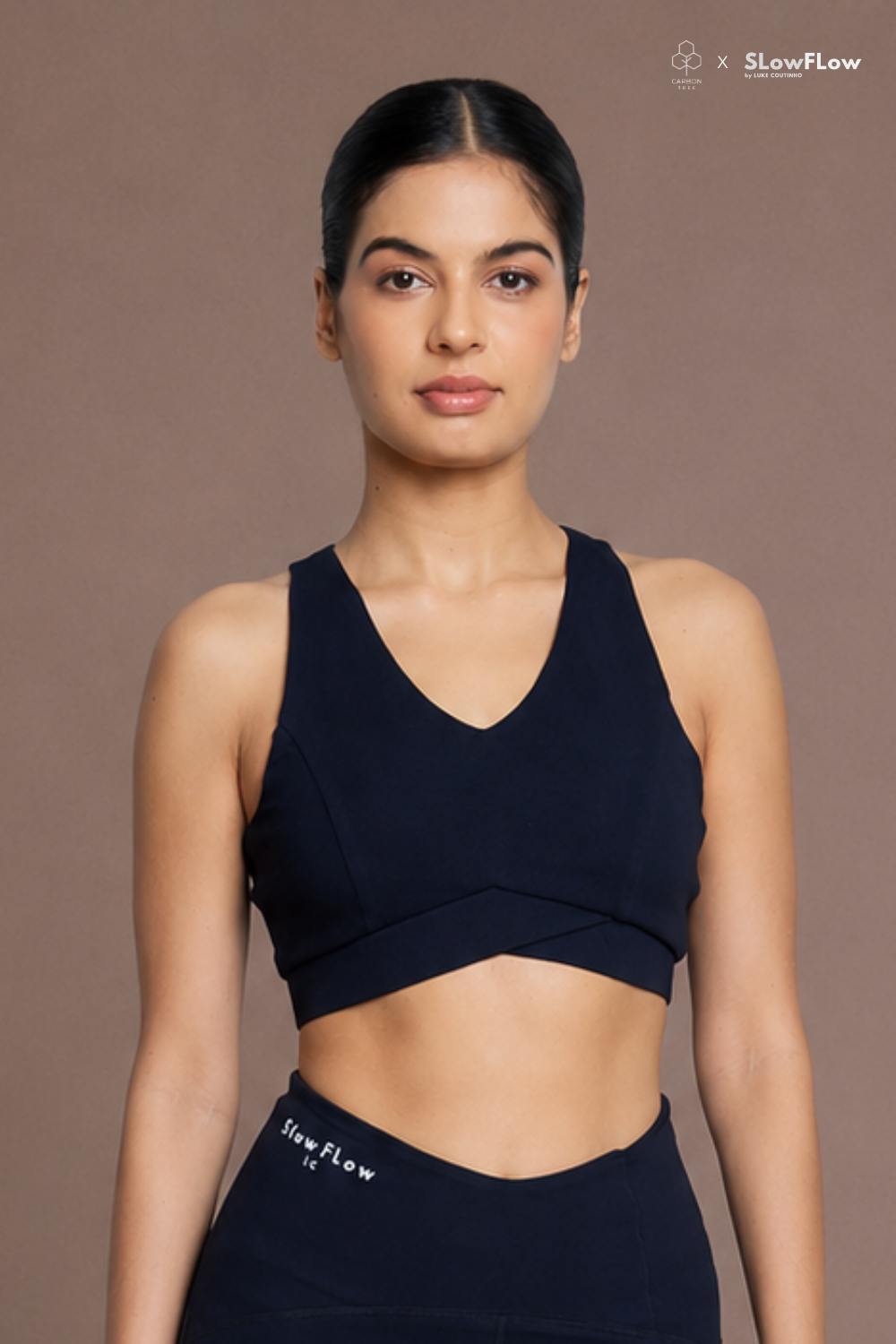 SlowFlow V-Neck Sports Bra (Carbon Black)