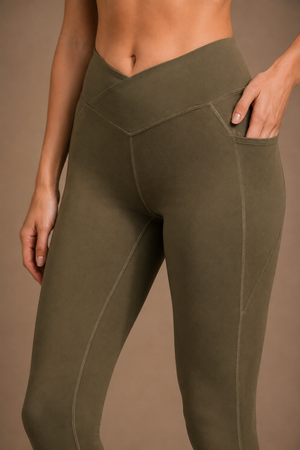 Carbon Crossband Legging (Sage Green)