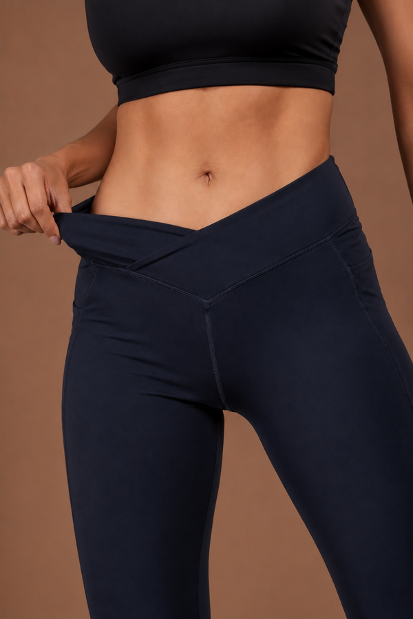 Carbon Crossband Legging (Midnight Navy)